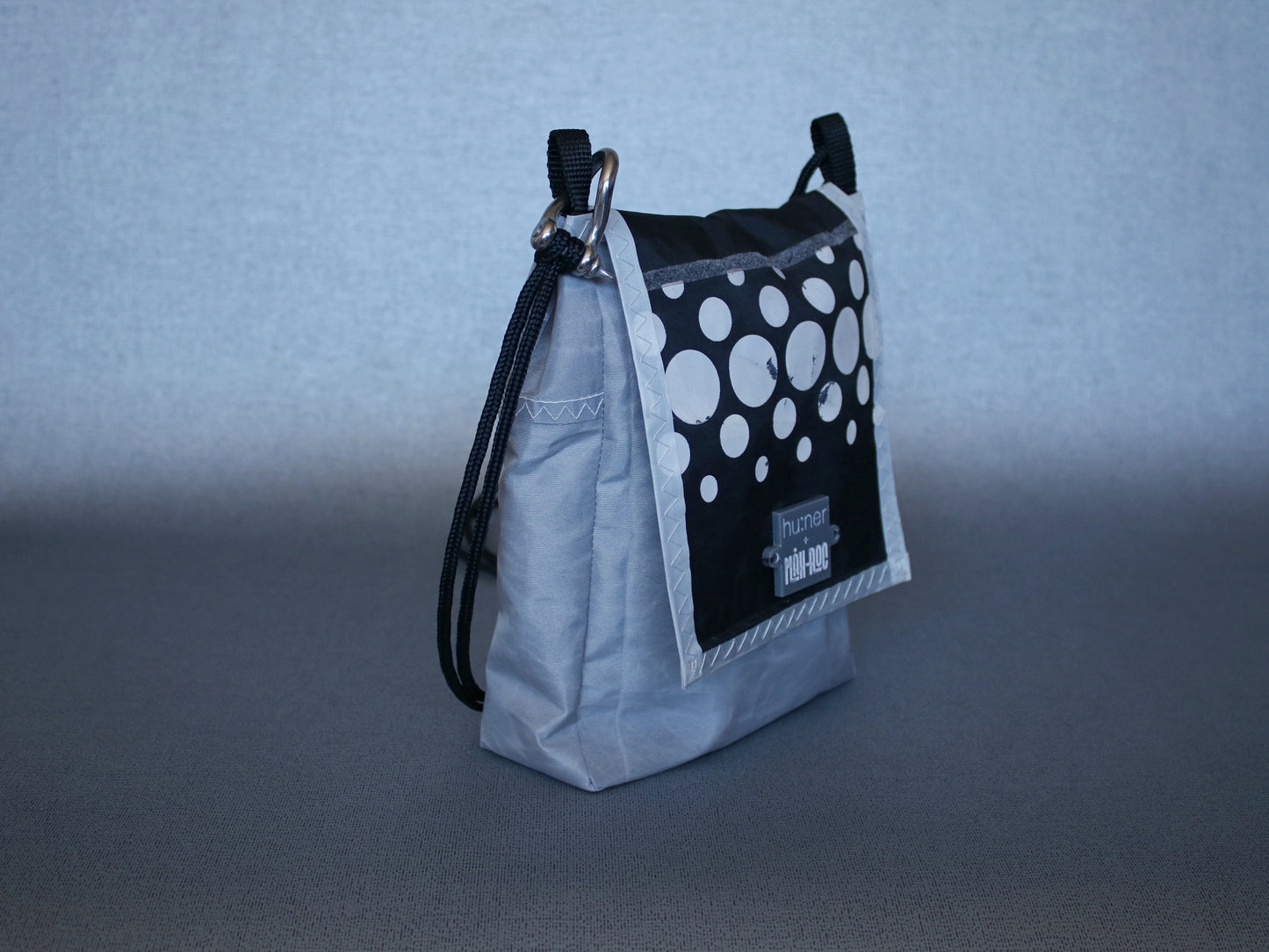 Mini Omuz Çantası – Upcycled Kite Edition