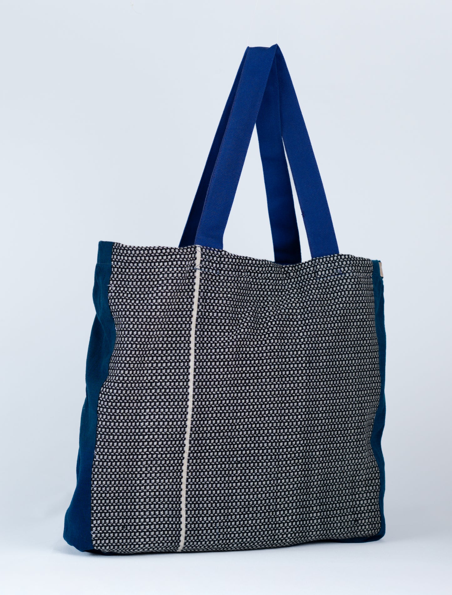 Everyday Tote  – Flower Embroidery Edition