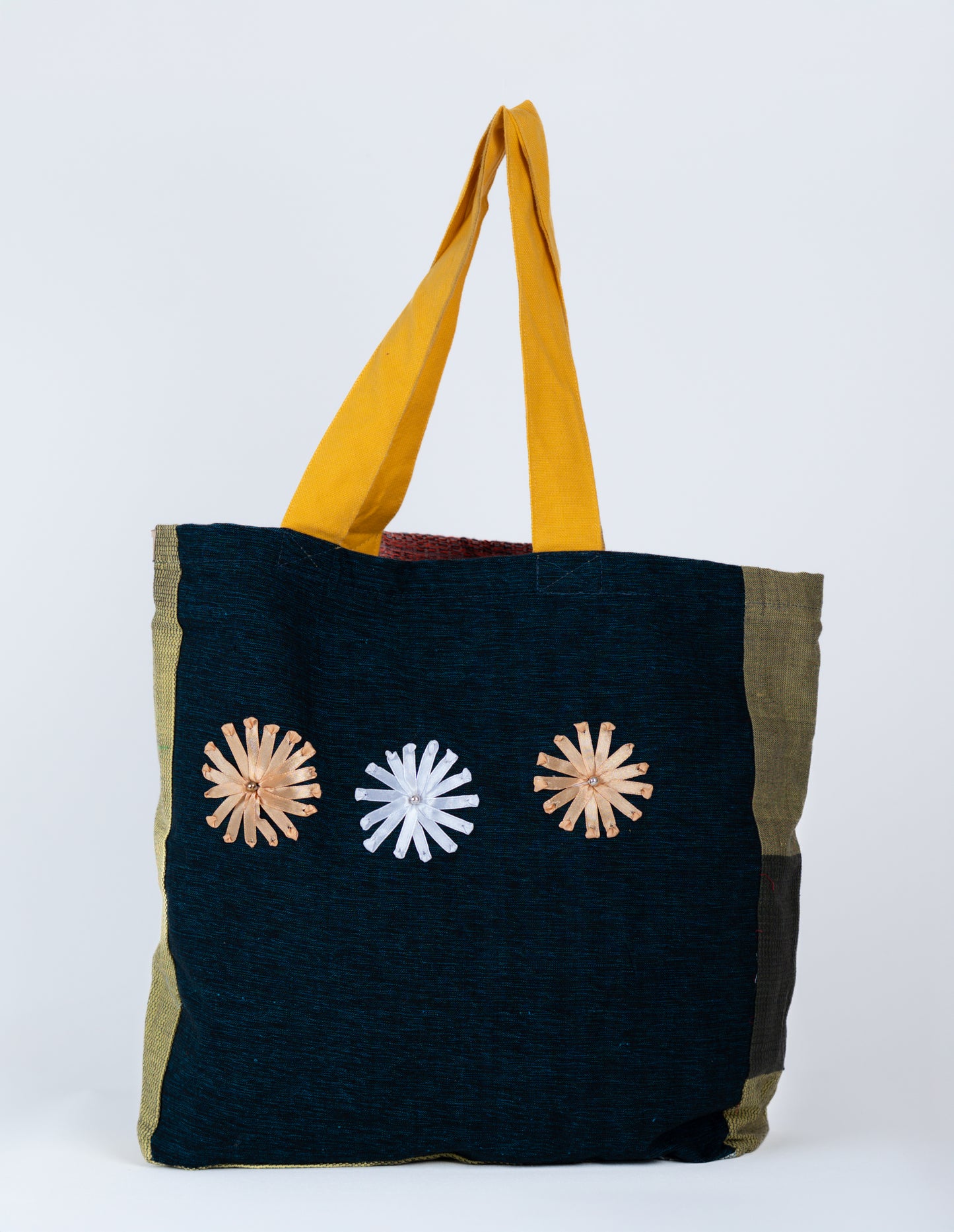 Everyday Tote  – Flower Embroidery Edition