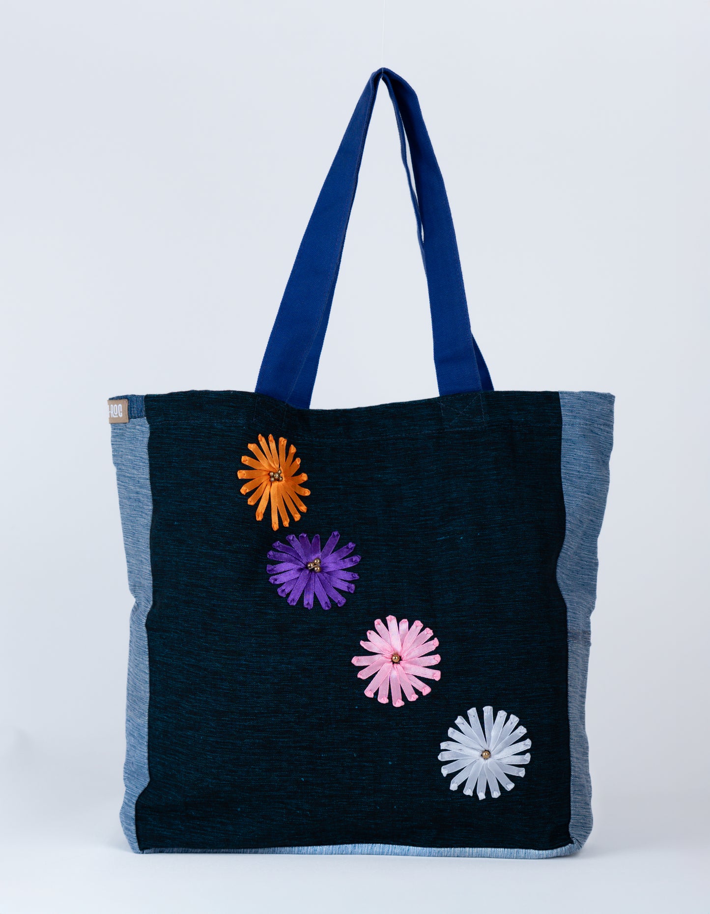 Everyday Tote  – Flower Embroidery Edition